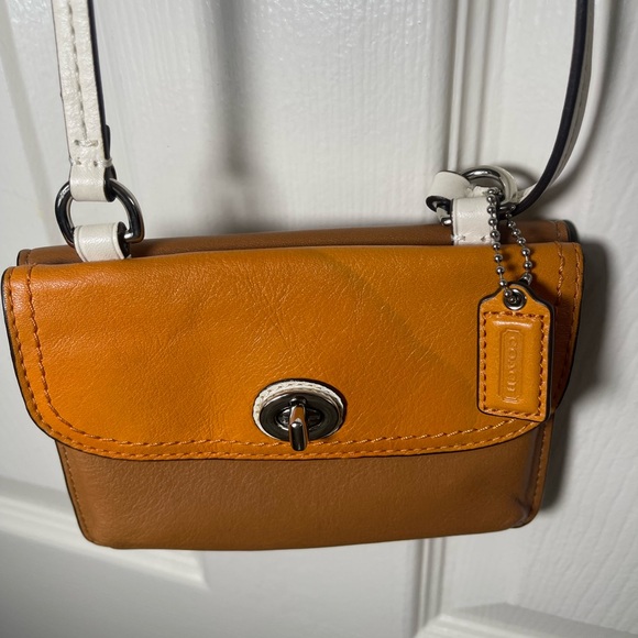 Coach Crossbody Bag in Yellow and Brown - Picture 2 of 7